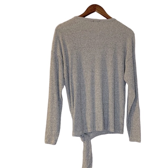 Ann Taylor Factory White and Black Tie Front Top, Size M - Picture 2 of 6